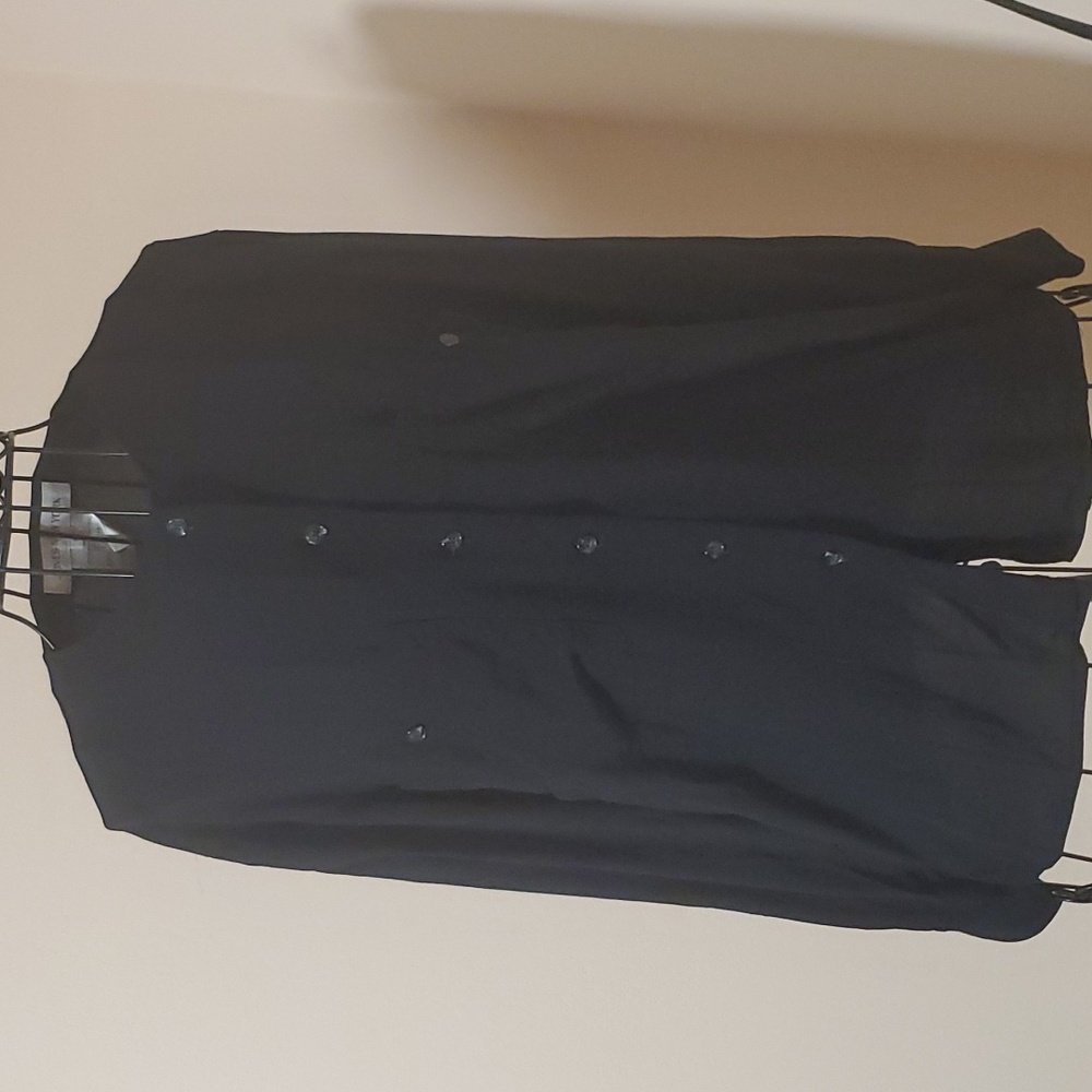 Jones New York black rayon button down size 6